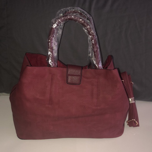 Main Street Market Canvas Burgundy Handbag - Picture 2 of 7